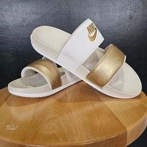 Nike Sandles